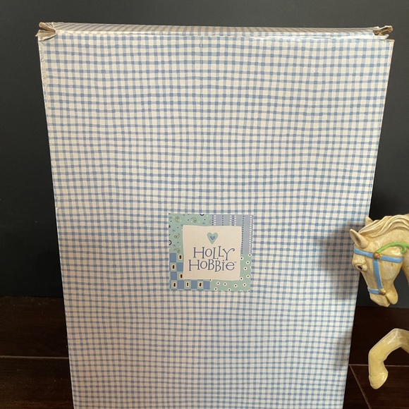 2004 Holly Hobbie and Robbie TCFC figurine riding a carousel horse - Picture 10 of 12